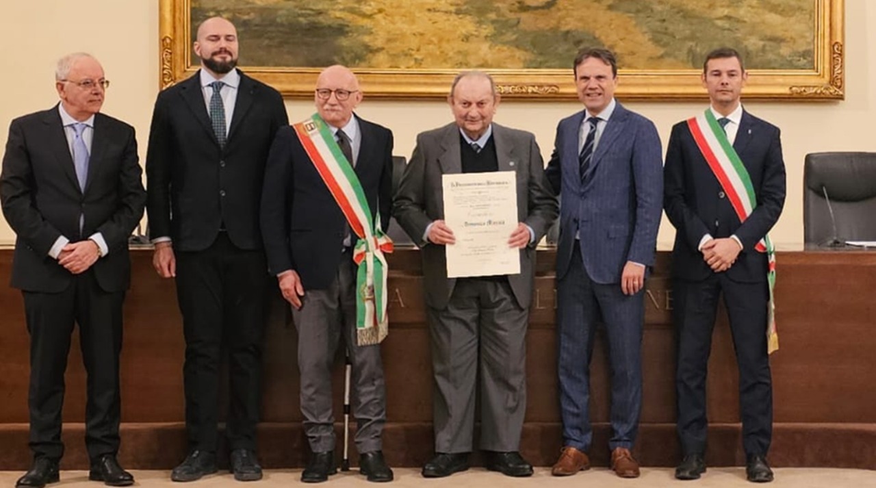 Sciolze festeggia il Cavaliere della Repubblica Domenico Massa