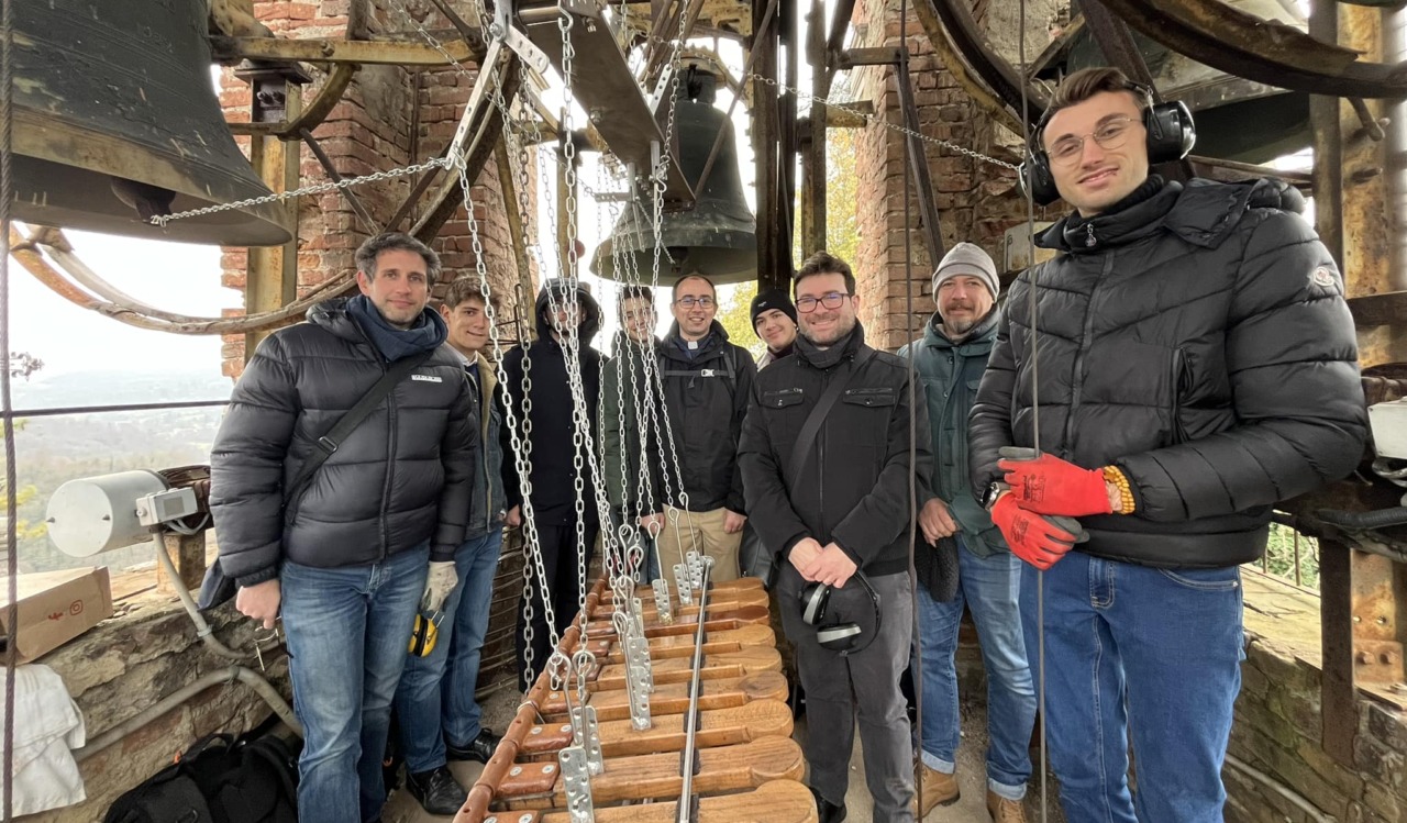 Bussolino celebra i Santi Andrea e Nicola: messa, concerti e mostra campanaria