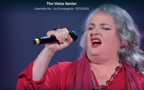 Gabriella Vai conquista la finale di The Voice Senior: Sciolze tifa per lei