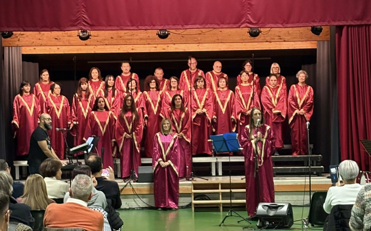 Rivalba in festa tra musica gospel e bilancio di fine anno