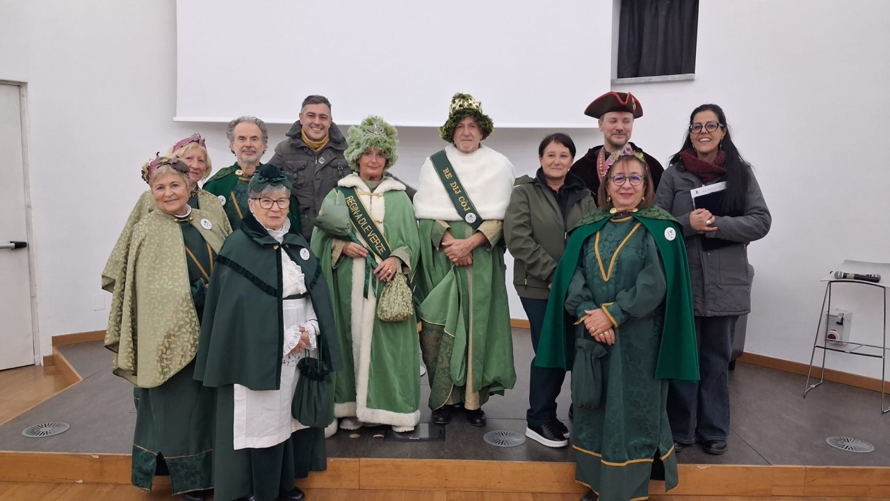 Premio Vetrina 2025 a Settimo Torinese: vincono “Il Papavero” e la libreria Alicante