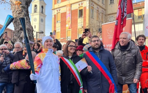 La Fiamma Olimpica ha attraversato anche Venaria e Settimo Torinese