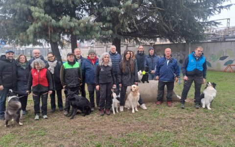 Inaugurata la nuova area cani LE FOTO