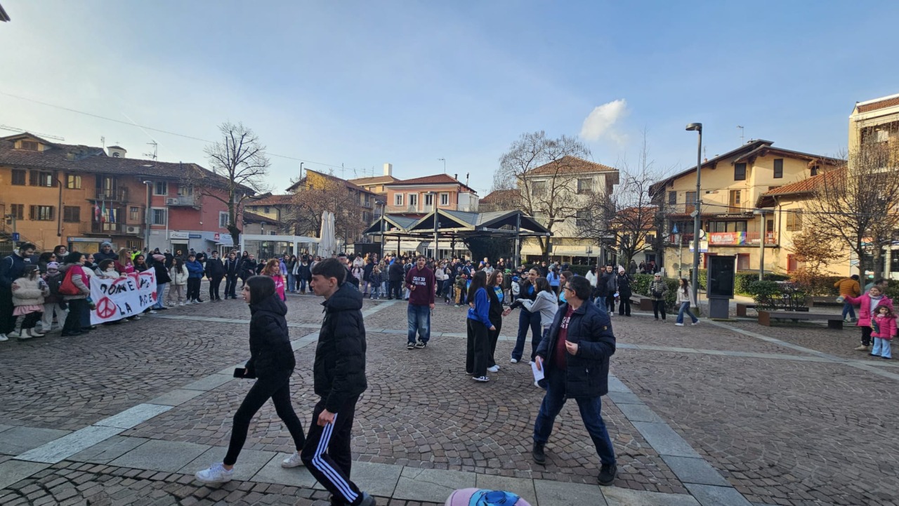 Settimo Torinese: marcia della pace con bambini e famiglie per le vie della città