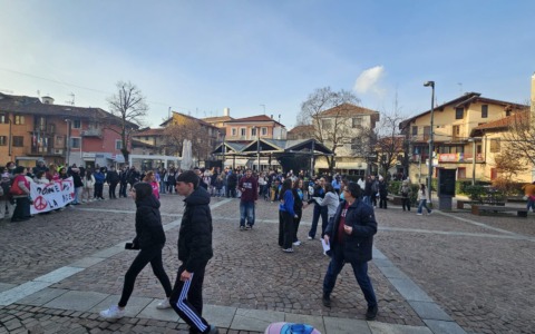 Settimo Torinese: marcia della pace con bambini e famiglie per le vie della città