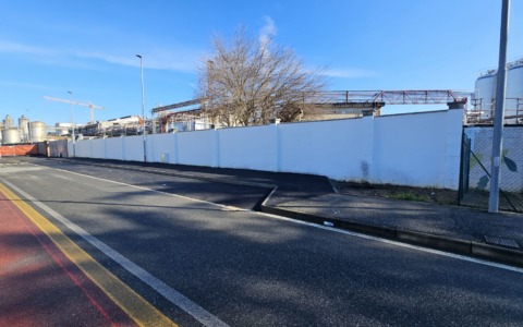 Via Schiapparelli cambia volto: nuovi marciapiedi, parcheggi gratuiti e servizi in arrivo