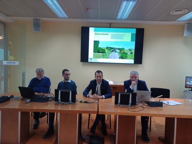 Gronda Est, nuovo confronto tra sindaci e cittadini: al centro traffico e tutela della collina