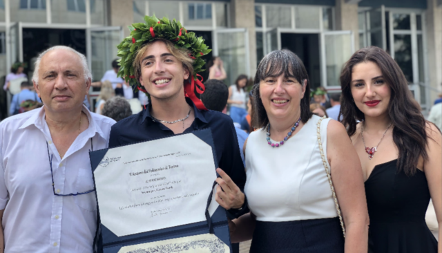 Alberto Rosso, studente settimese da record: a soli 25 anni ottiene la quinta laurea