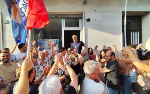 Elezioni a Venaria, Fabio Giulivi stravince e resta alla guida della città