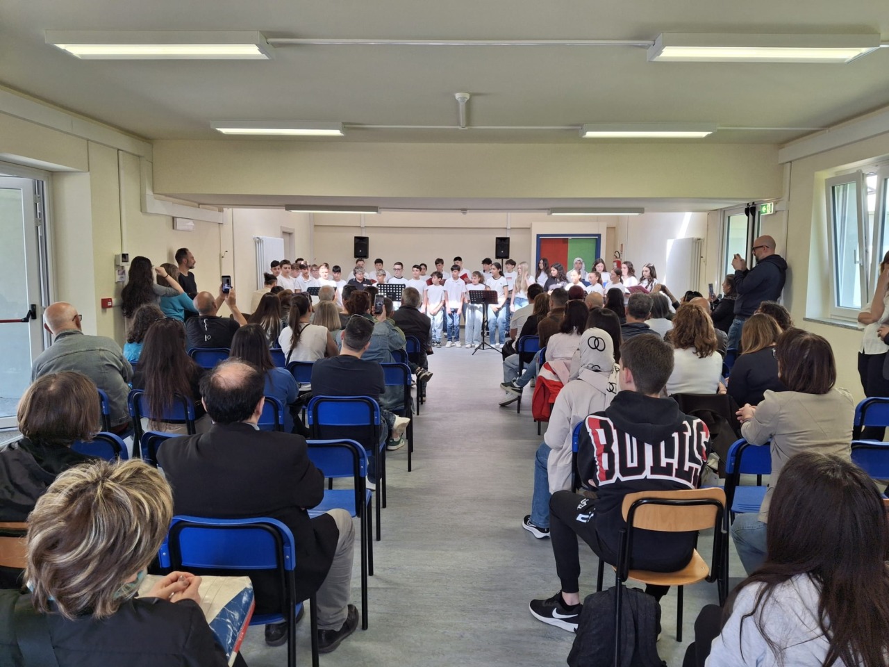 Settimo, inaugurata la nuova sala polivalente della scuola Gobetti