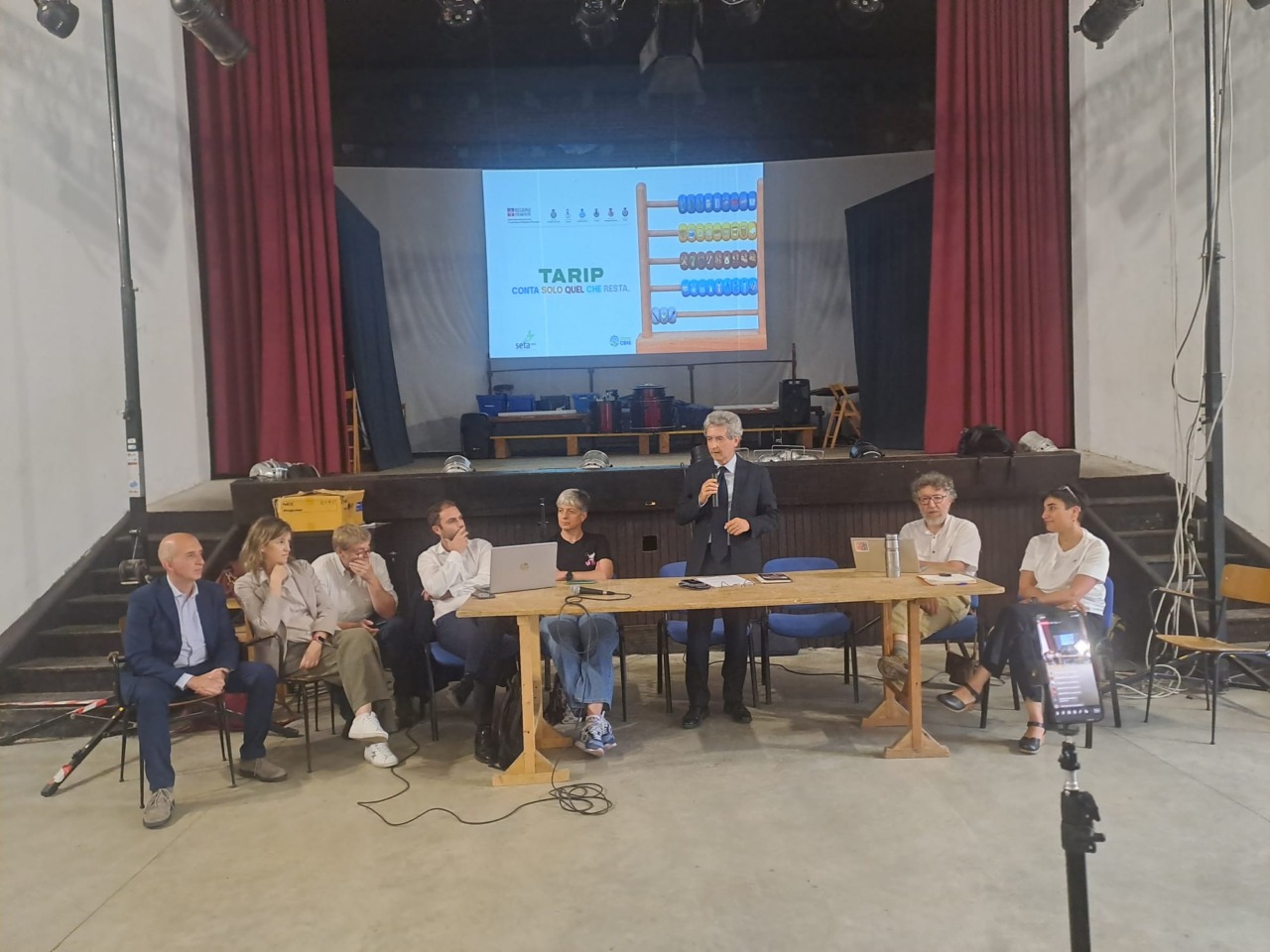 Tarip, affollato incontro pubblico con i cittadini a Gassino