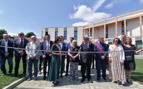 Inaugurato il nuovo Comando della Polizia Municipale “Valente”