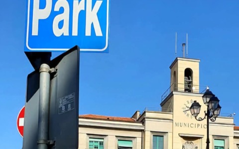A Venaria strisce blu gratuite per venti giorni