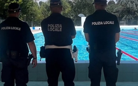 Piscina, i controlli della Polizia locale