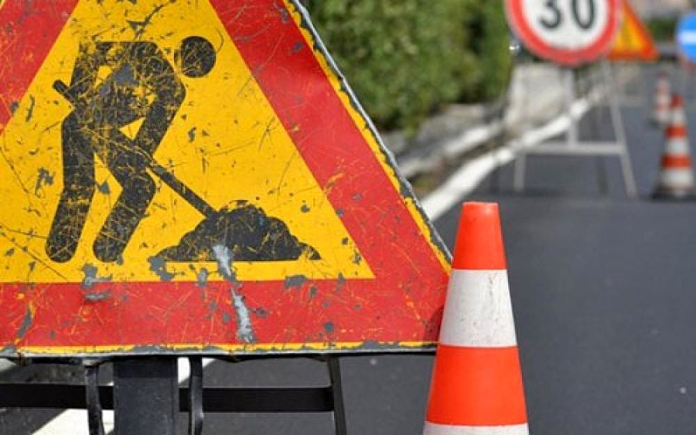 Cantieri stradali, occhio alle modifiche della viabilità per le asfaltature