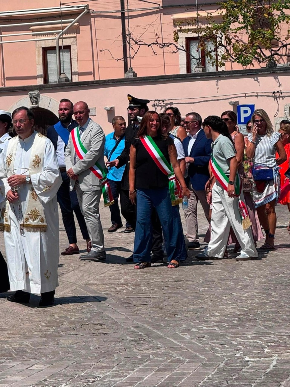 Ischitella, anche Settimo sfila alla tradizionale processione
