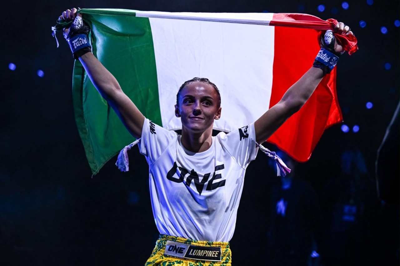 San Mauro sul tetto della Muay Thai: Giorgia Pieropan vince in Thailandia e mostra il tricolore
