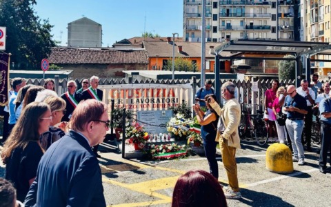 Strage di Brandizzo, anche la sindaca Piastra alla commemorazione: «La sicurezza sul lavoro è un diritto»