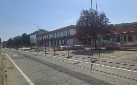 Nuova scuola di Borgo Nuovo, sabato 12 settembre “la prima campanella”