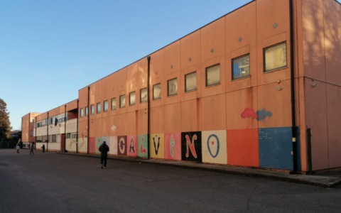 Scuole di Settimo, estate di lavori tra controsoffitti e impianti di sicurezza