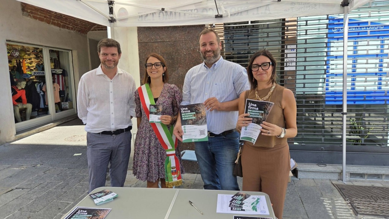 Settimo, alla Fera d’la Contenta la raccolta firme per sostenere il commercio di vicinato